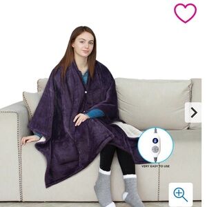 Warm & Cozy Purple Heated Throw